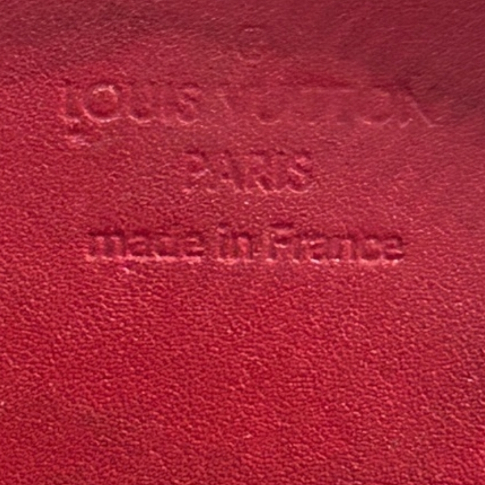 Louis Vuitton Vernis Chapeau Pomme D’Amour Coin Purse - Picture 4 of 7